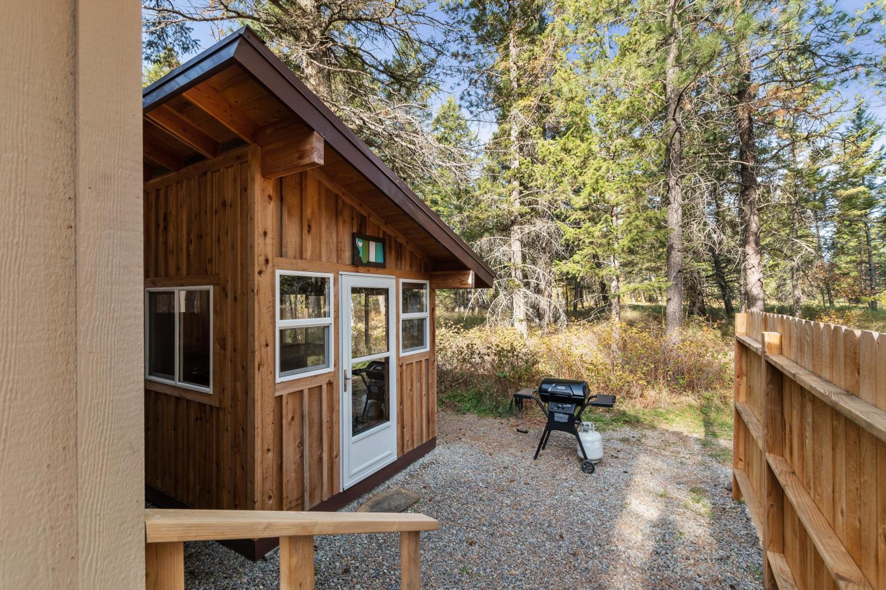 Fort Williamson Glacier Vacation Rentals