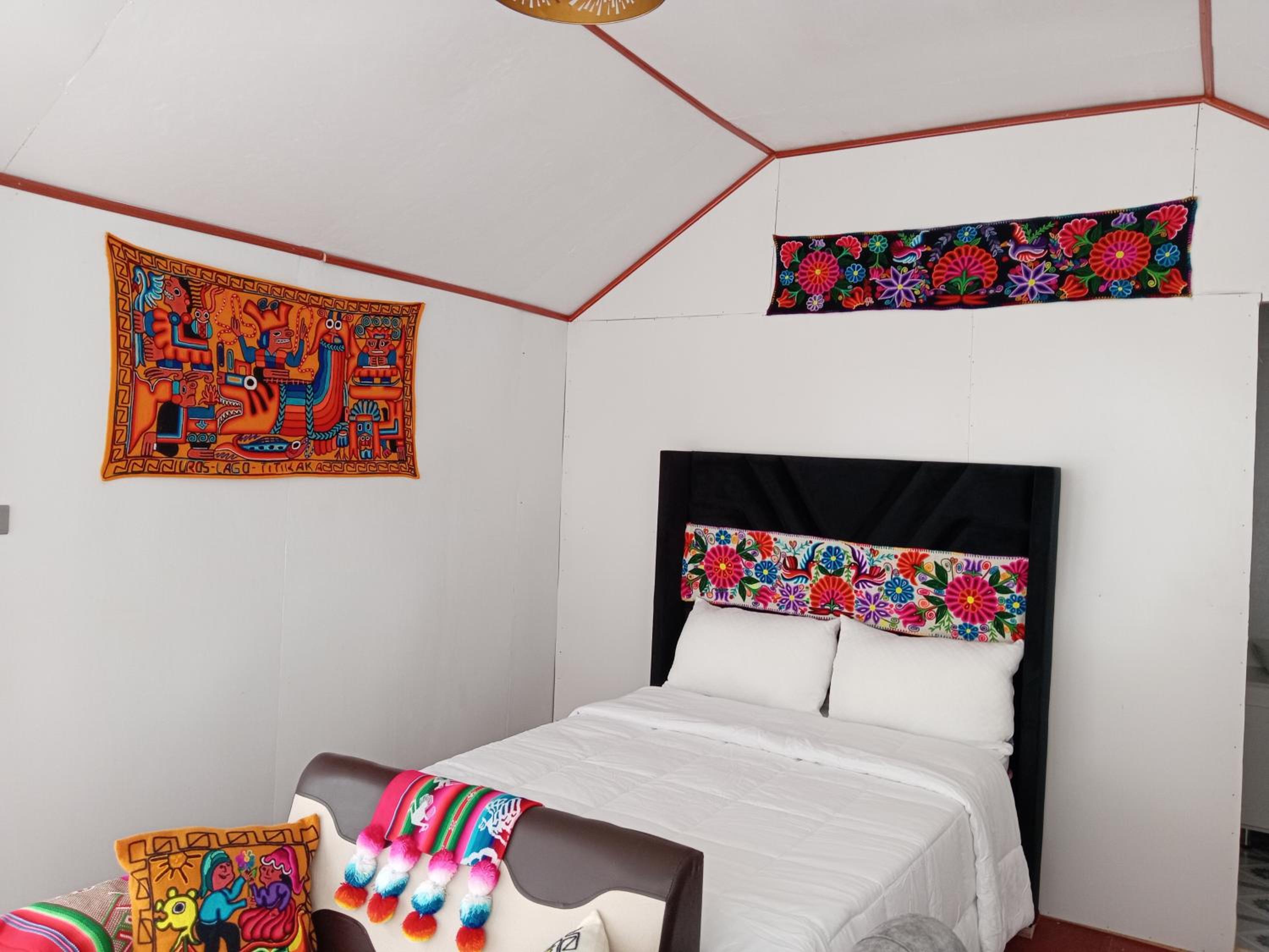 Q'OTA TAYPY LODGE