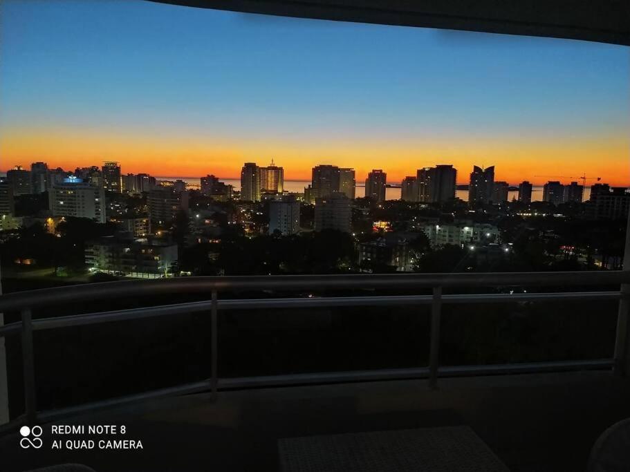 Hermoso apartamento con vista y los mejores servicios view 2