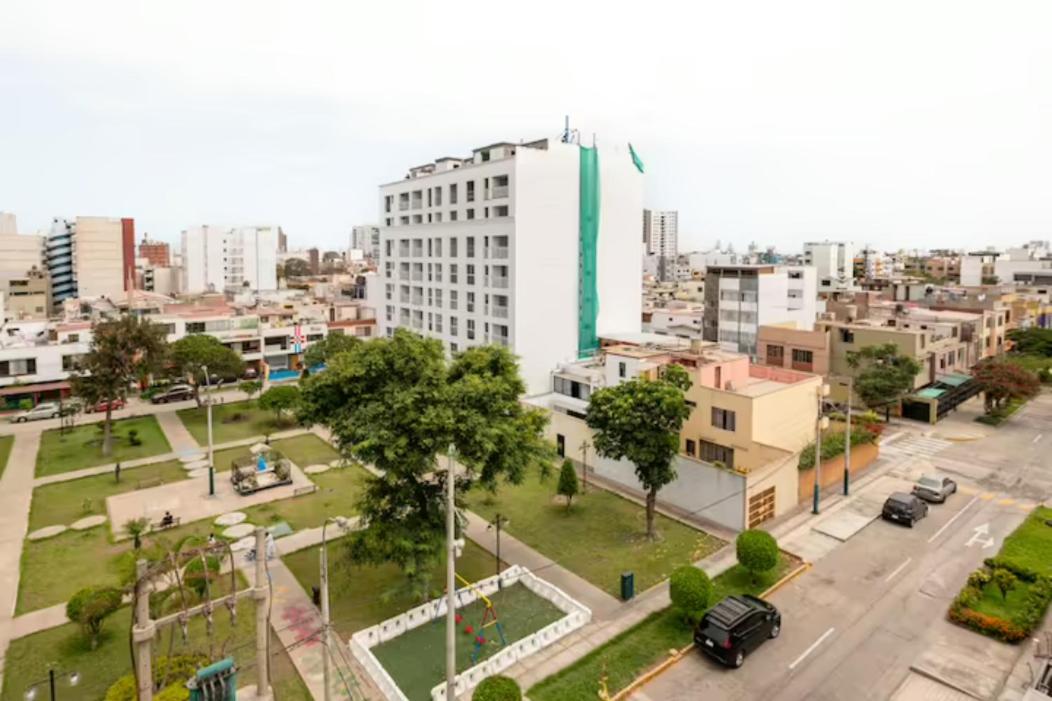 LINDA HABITACION PRIVADA EN PUEBLO LIBRE view 3