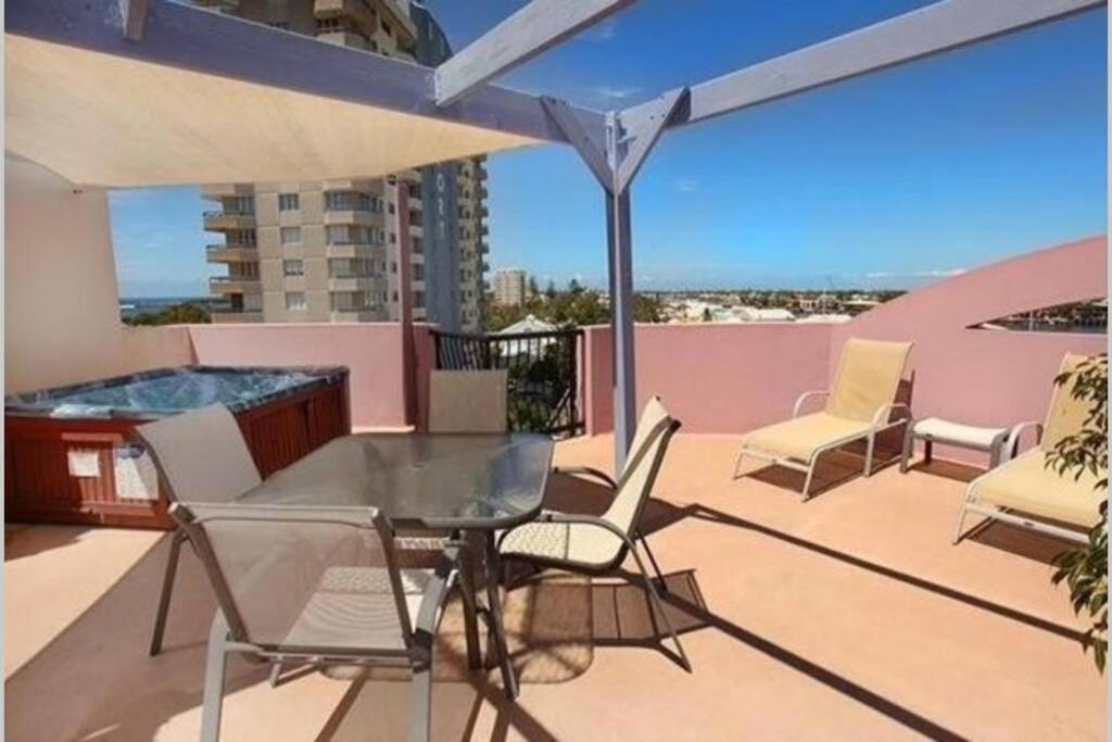 Nautilus Resort - Private Apartment