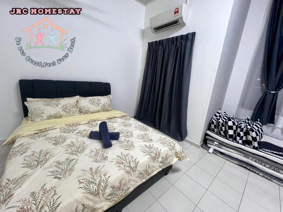 Desa Tebrau 3 IKEA Toppen near PeiKin Long Sing YiJia Restaurant