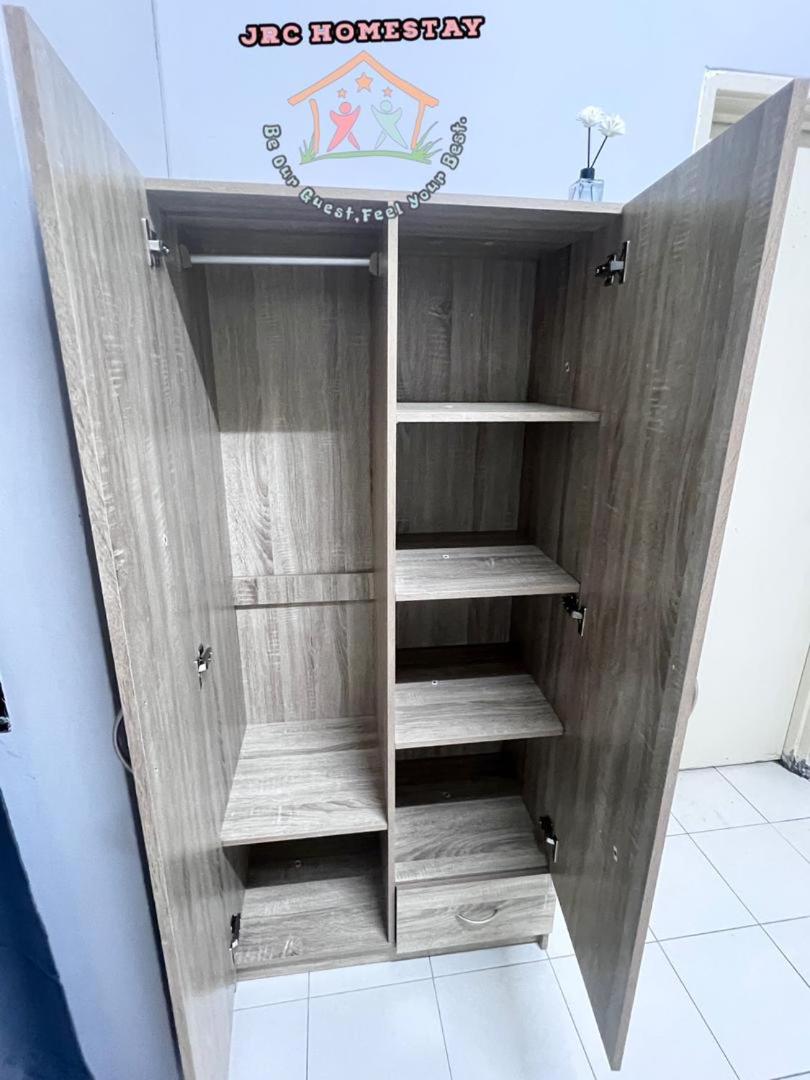 Desa Tebrau 3 IKEA Toppen near PeiKin Long Sing YiJia Restaurant