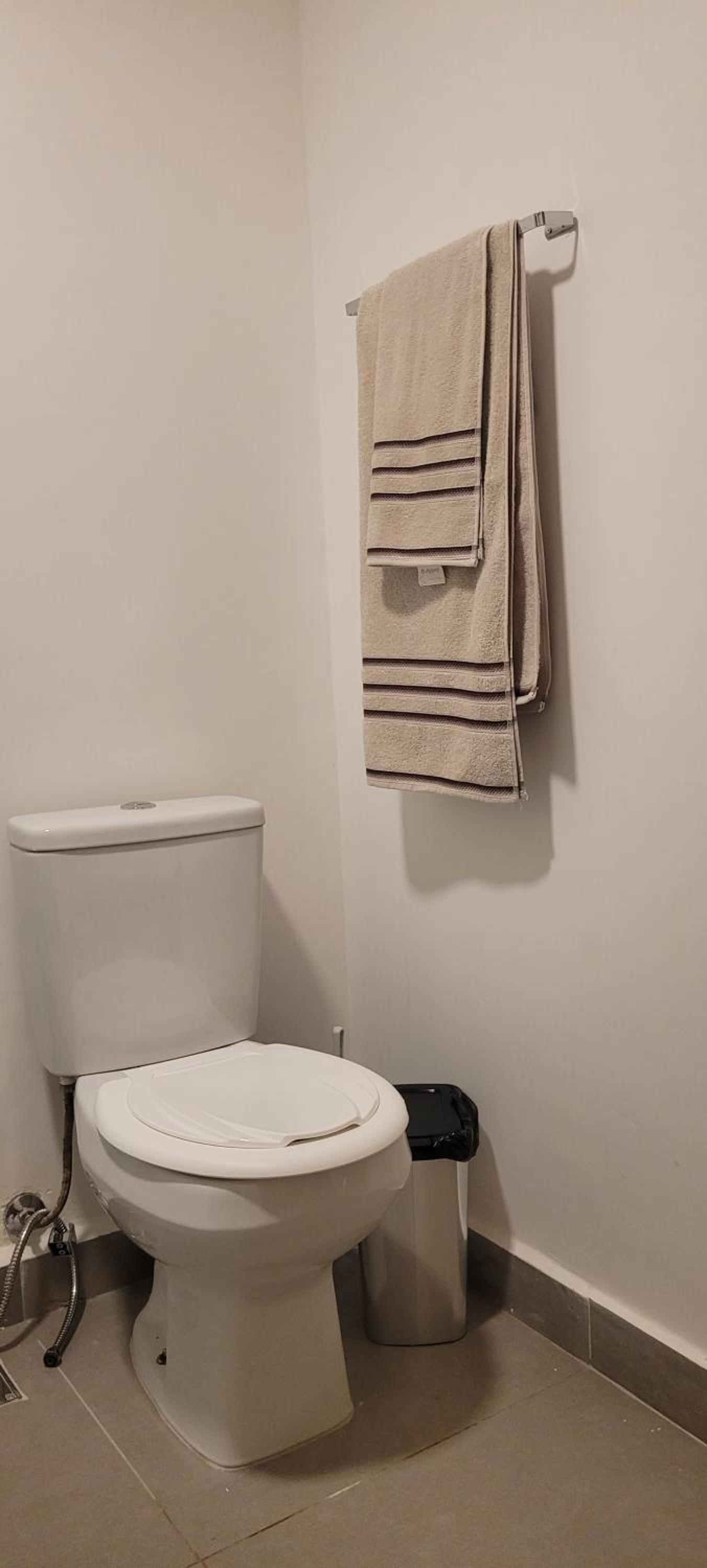 Apartamento Centro/Lapa-RJ Rua Sen. Dantas n.°80