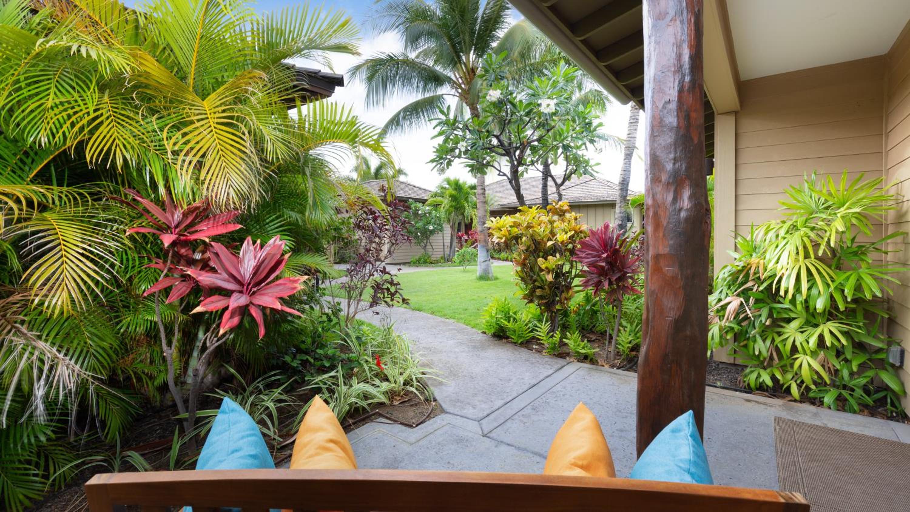 ❤PiH❤ Shades of Summer Close to Pools 2024 Resort Pool Waterslide Passes Stand Alone home