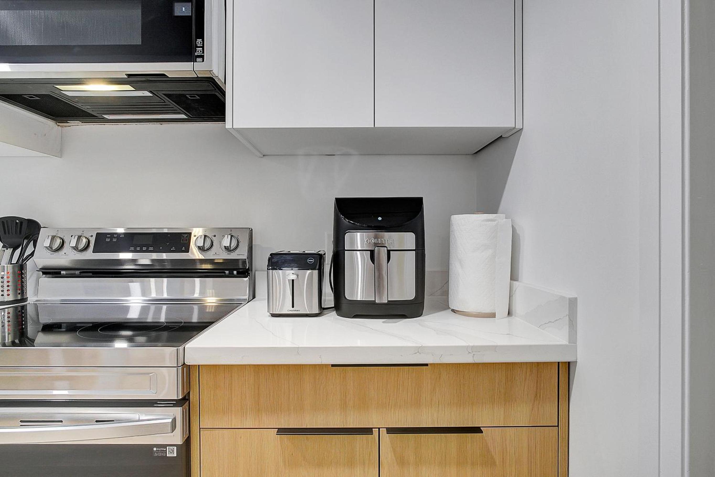 New Two Bedroom Apartment In Waterloo