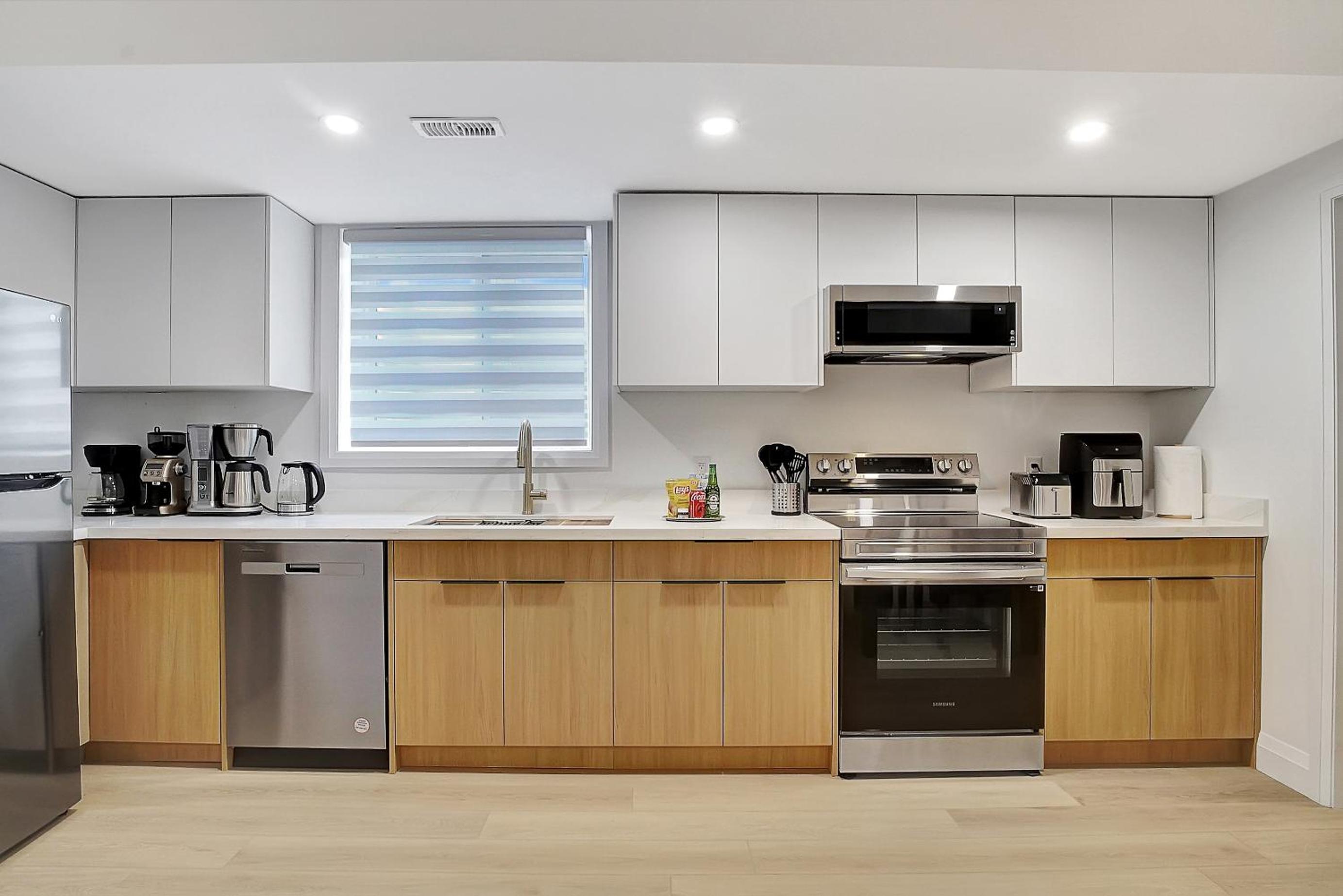 New Two Bedroom Apartment In Waterloo
