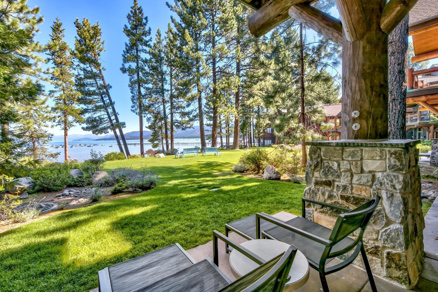 Lake Tahoe Vacations - Sierra Shores Five - Lakefront Comfort - Property Image 5