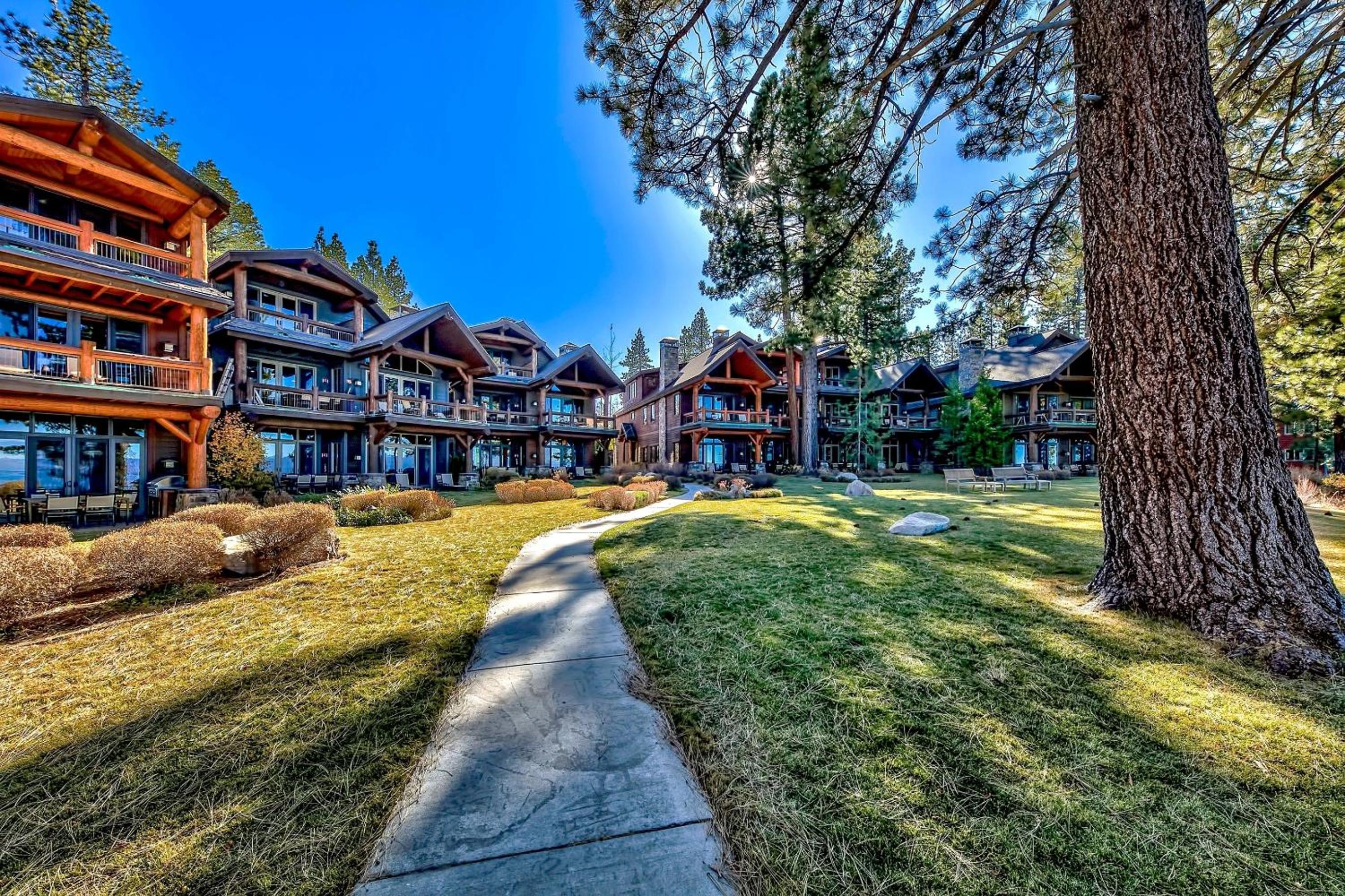 Lake Tahoe Vacations - Sierra Shores Five - Lakefront Comfort - Property Image 9