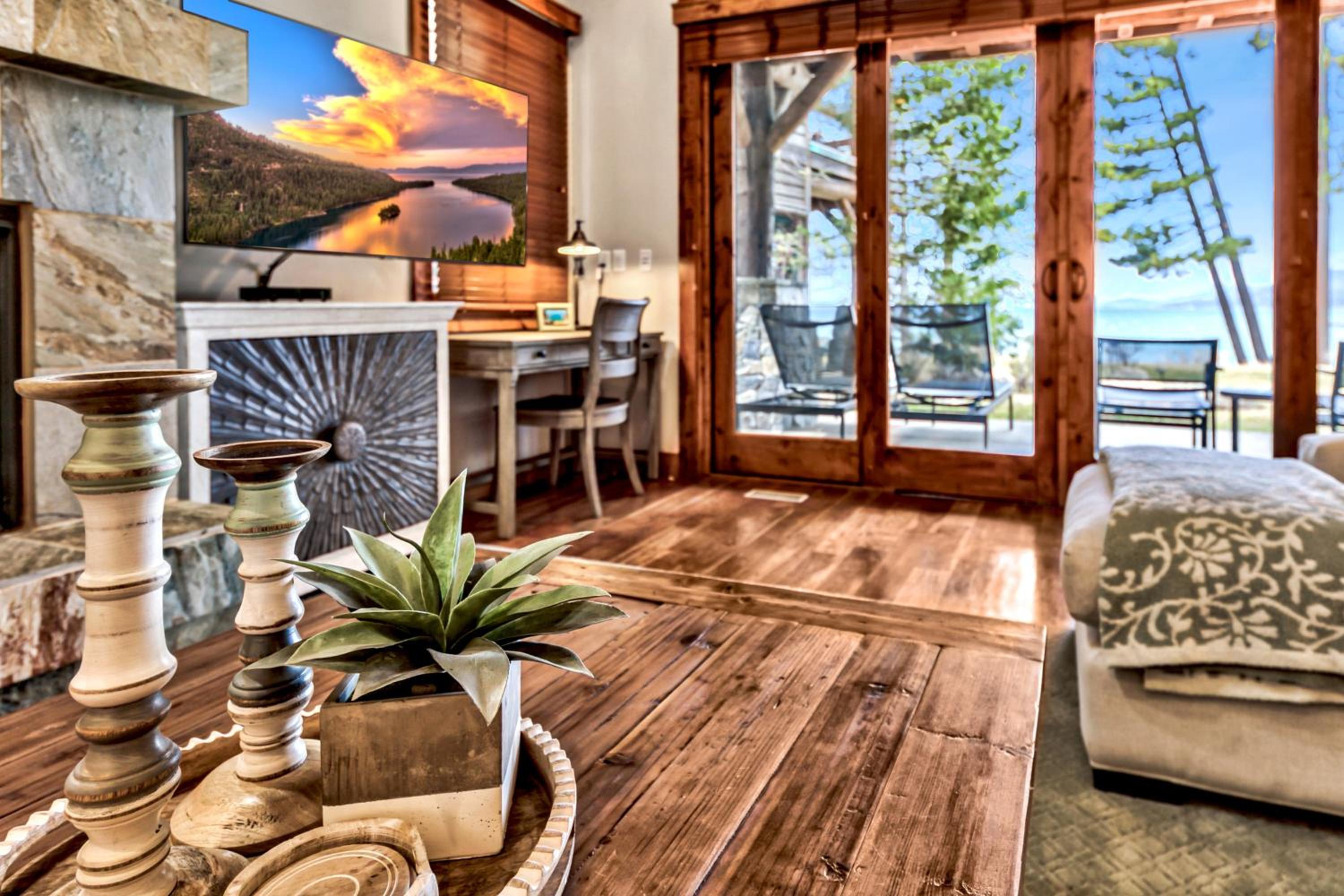 Lake Tahoe Vacations - Sierra Shores Five - Lakefront Comfort - Property Image 19