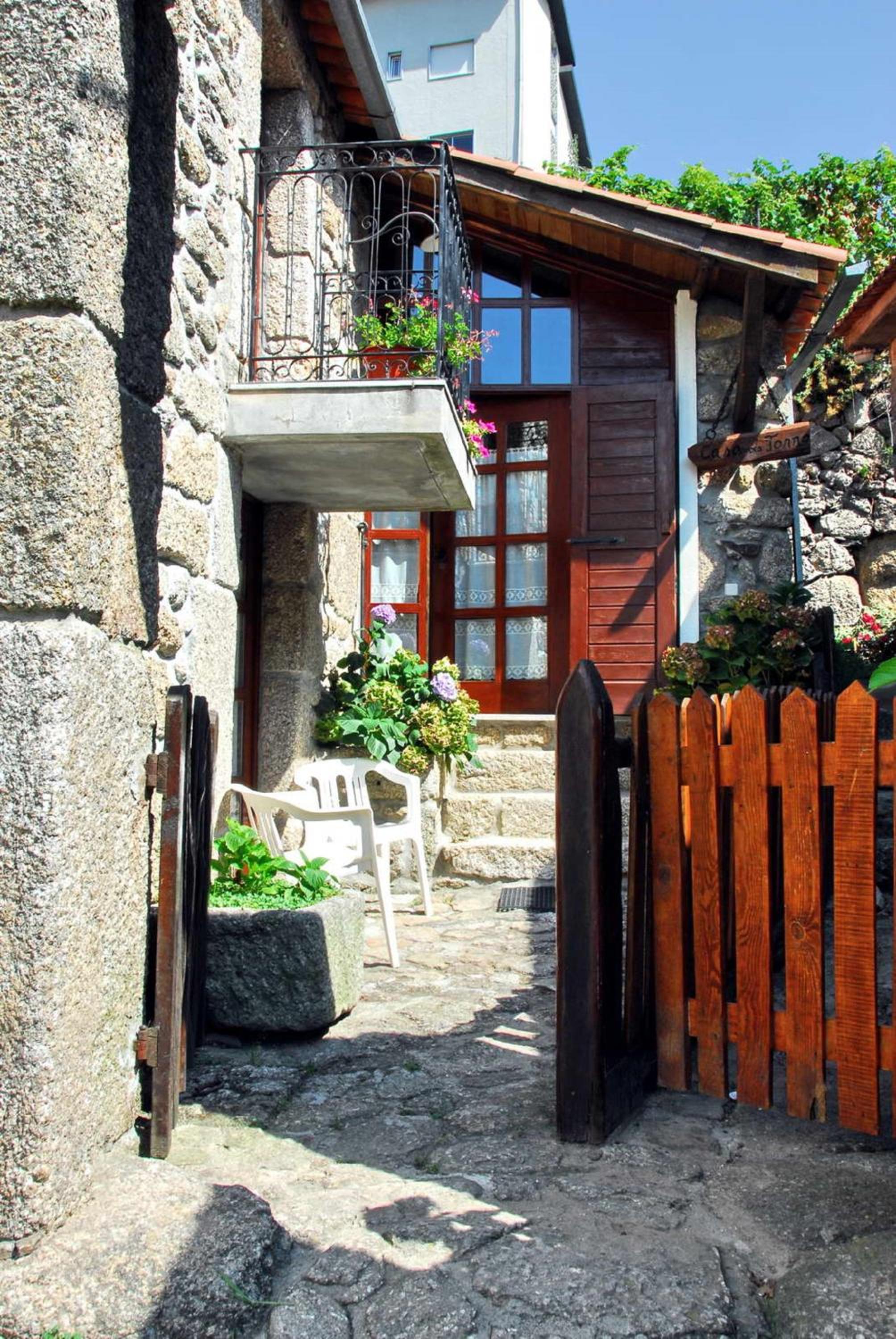 Hotel Casa do Forno - Image 1