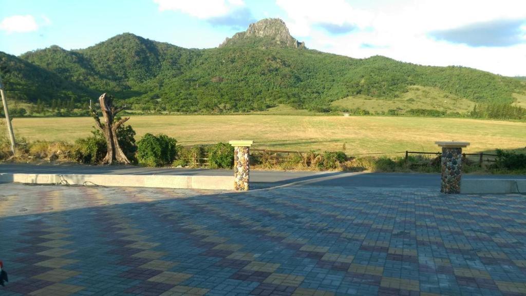 Island on the Sea 海的小嶼