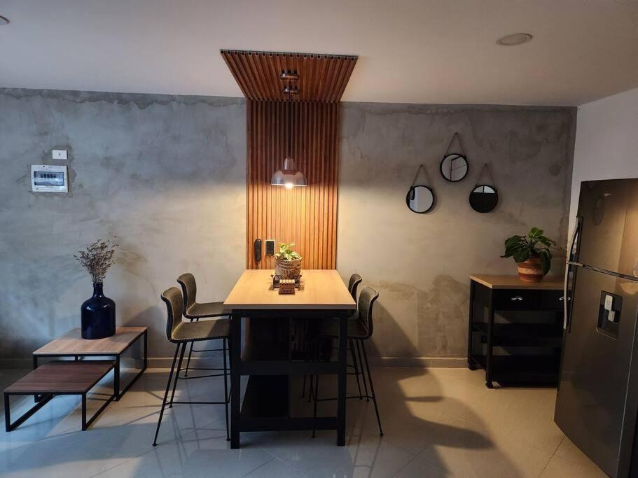 Hermoso apartamento en Laureles*Aire acondicionado