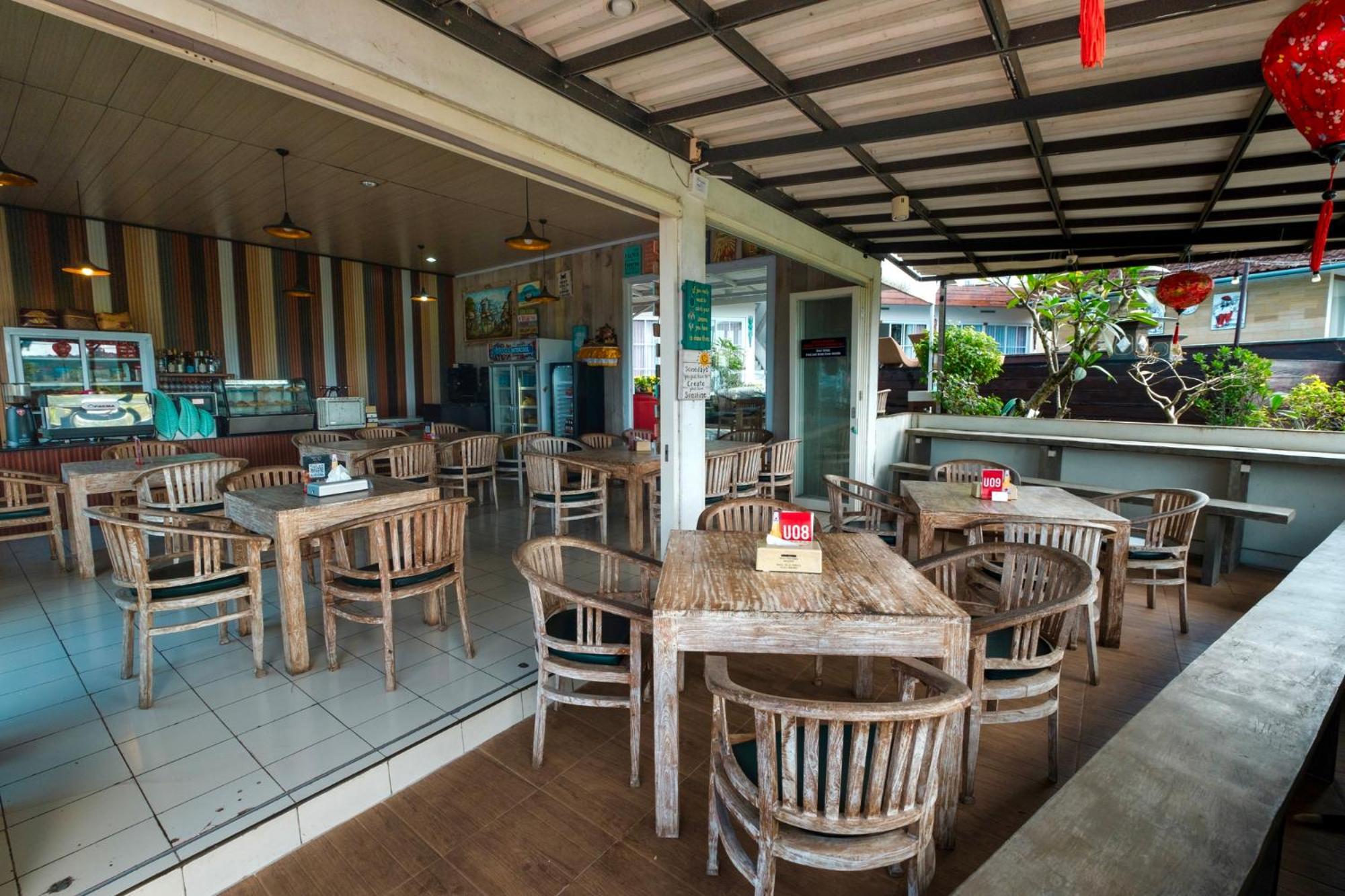 Bhuana Agung Villa and Restaurant view 3