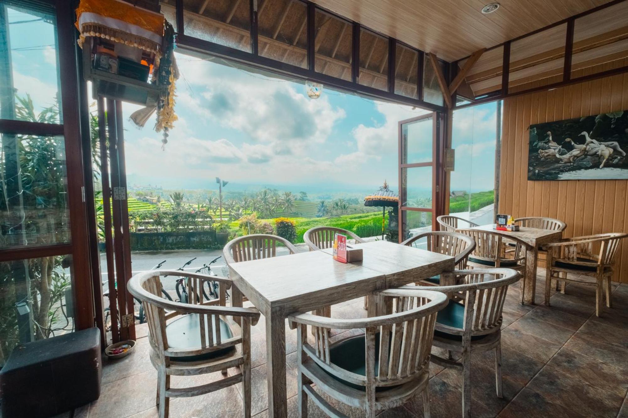 Bhuana Agung Villa and Restaurant view 2