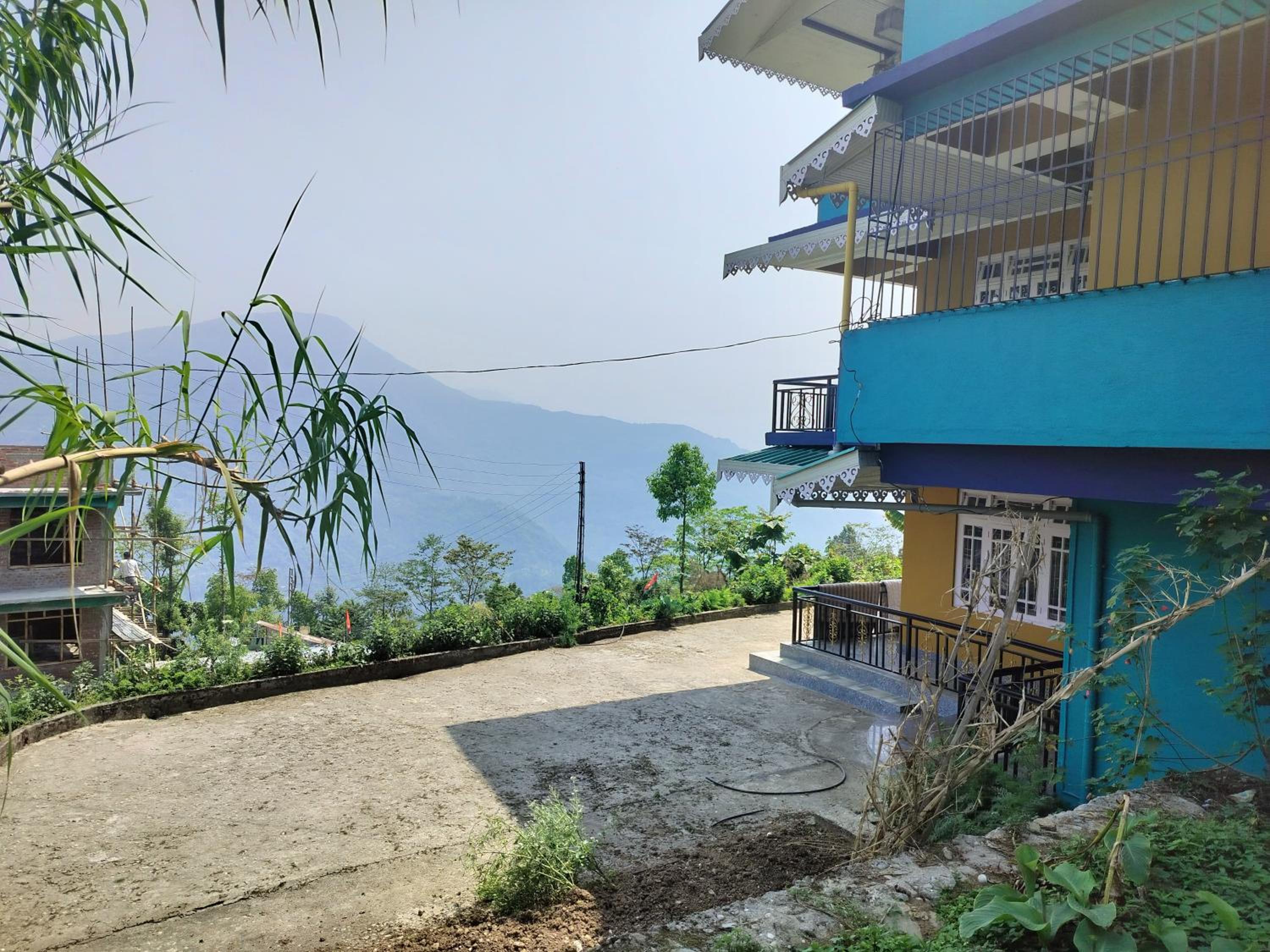 Mountain Valley Homestay view 2