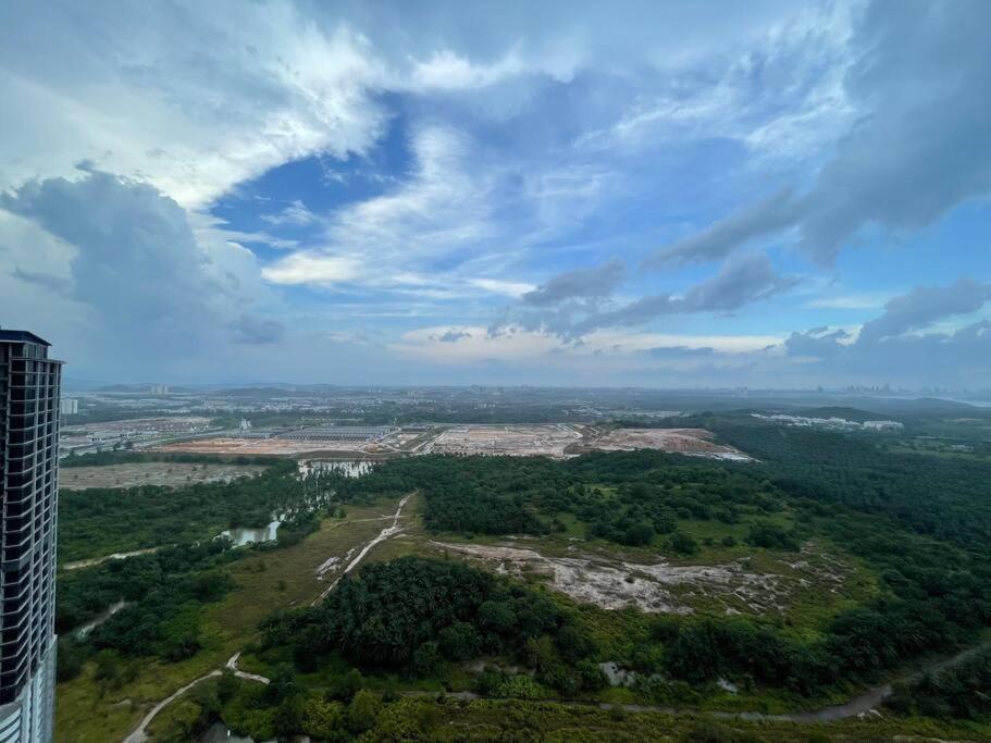 Medini Legoland D'Pristine by MinnensHome 2 Bedrooms