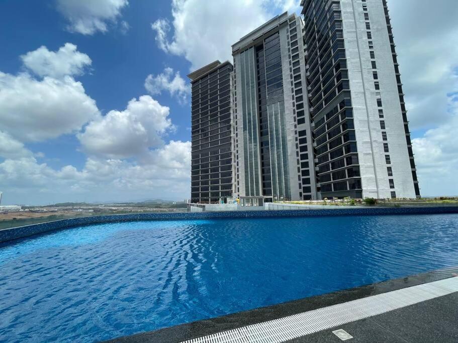 Medini Legoland D'Pristine by MinnensHome 2 Bedrooms