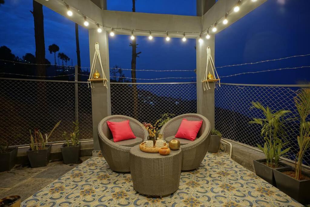 SaffronStays Mountains & Martini Villa, Tehri