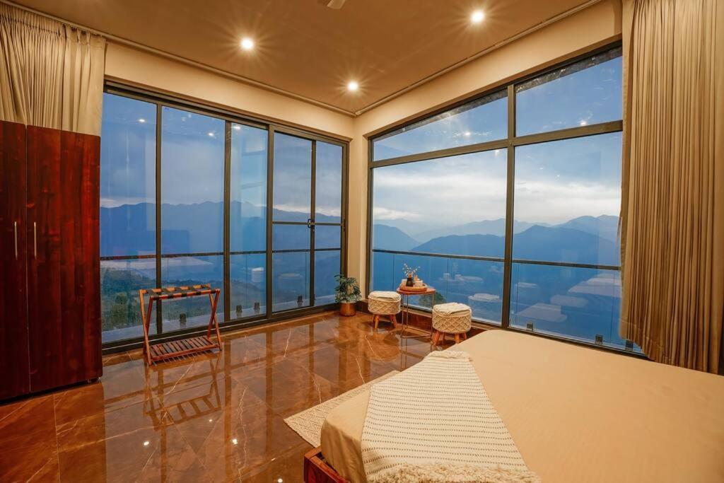 SaffronStays Mountains & Martini Villa, Tehri