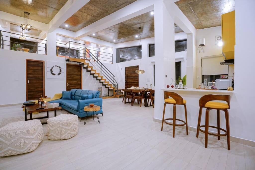 SaffronStays Mountains & Martini Villa, Tehri