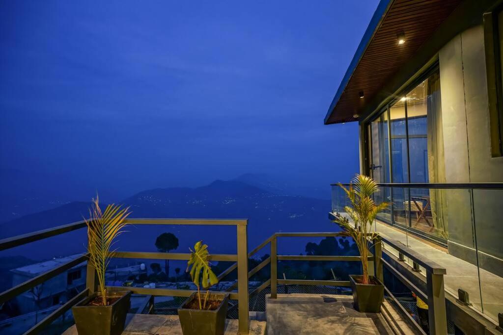 SaffronStays Mountains & Martini Villa, Tehri