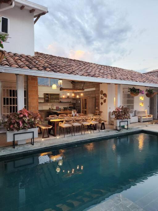 Hotel Hermosa casa en Cauca Viejo - Image 1