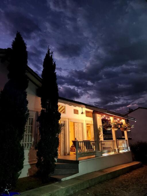 Hermosa casa en Cauca Viejo