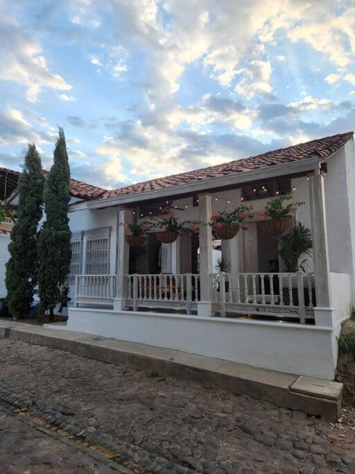 Hermosa casa en Cauca Viejo
