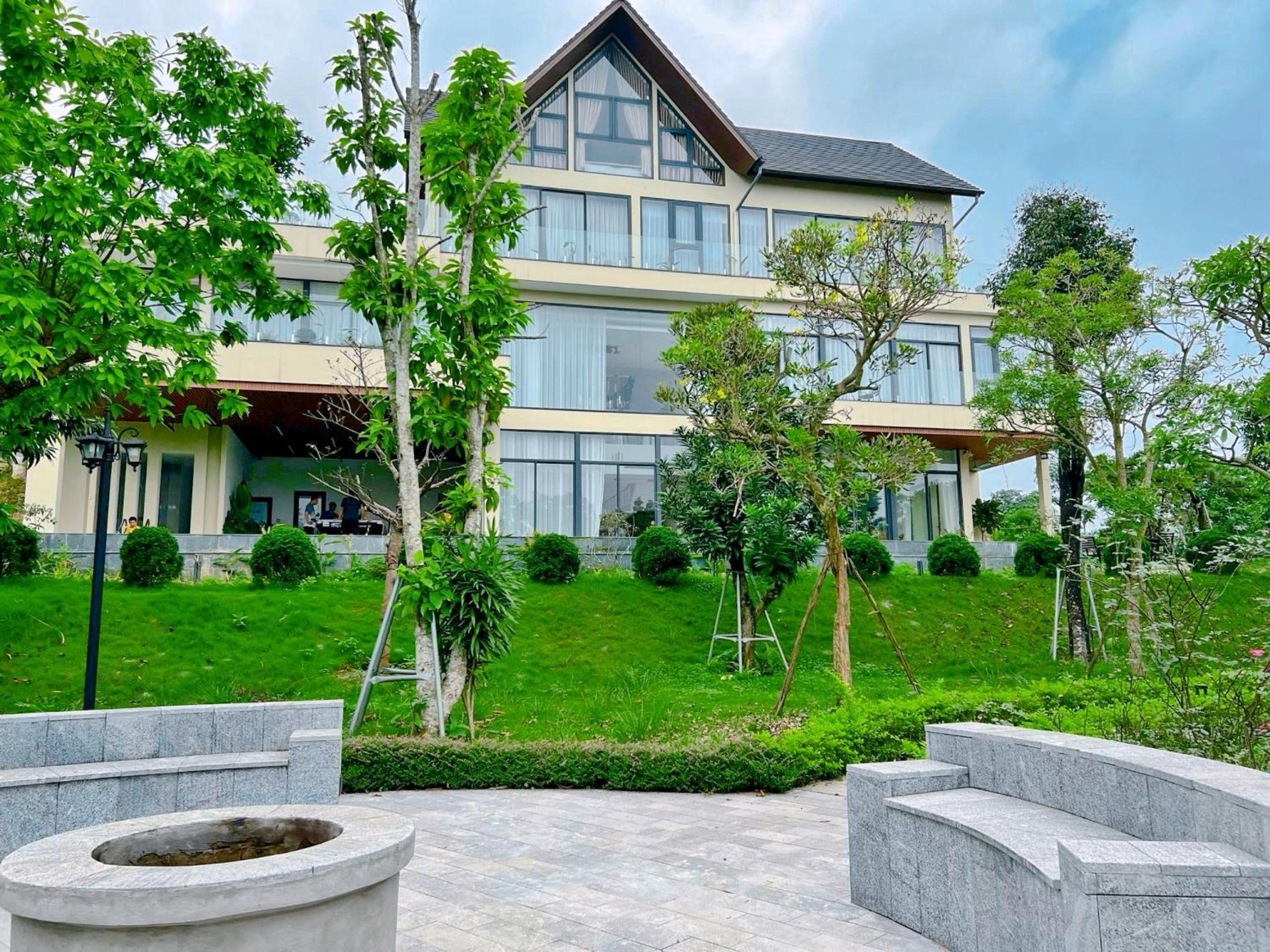 Moon Villa- Melorita Hòa Lạc view 5