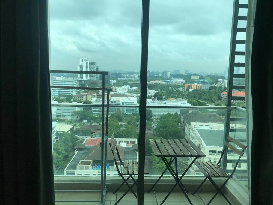 Cozy Cybersquare High Floor City View King Bed Free Parkin Netflix With Wi-Fi 173 view 3
