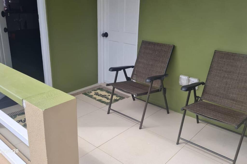 Coconut Creek - Two Bedroom Ensuite Unit view 4