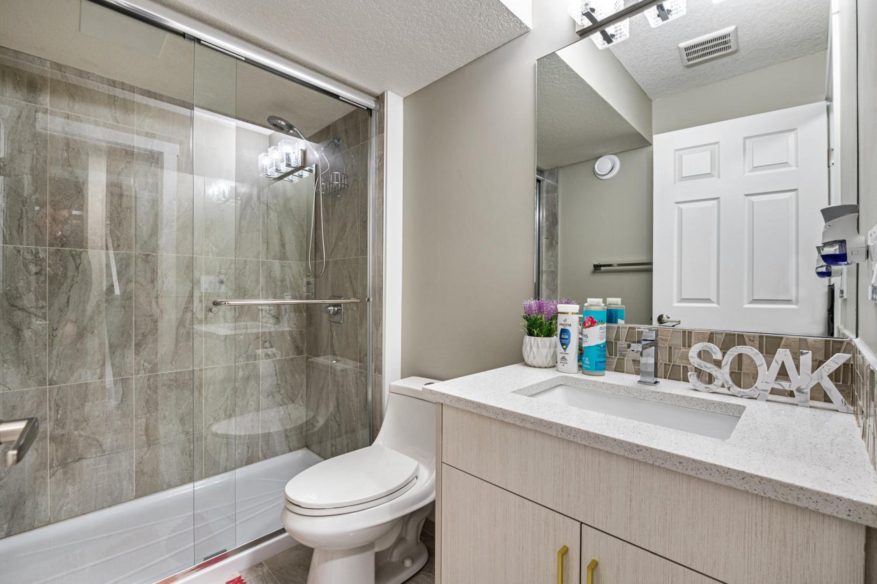Newly renovated 2 bedroom basement suite