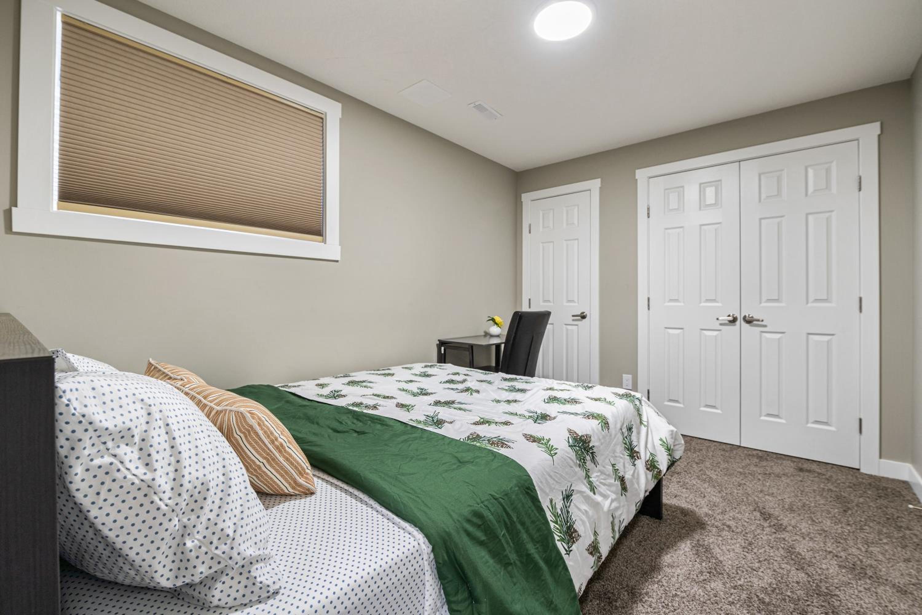 Newly renovated 2 bedroom basement suite