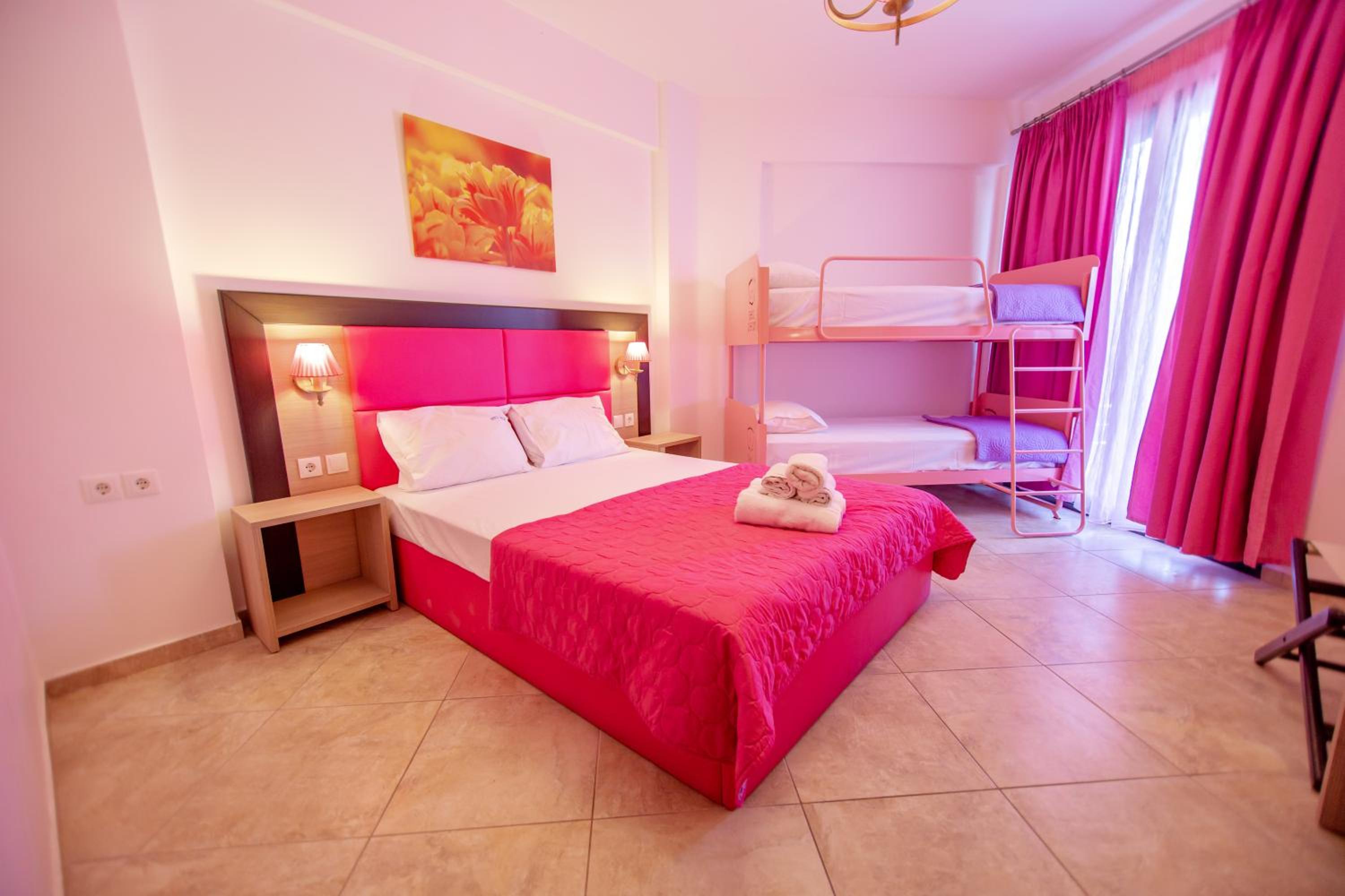 Sea Pearl Luxury Apartments view 2