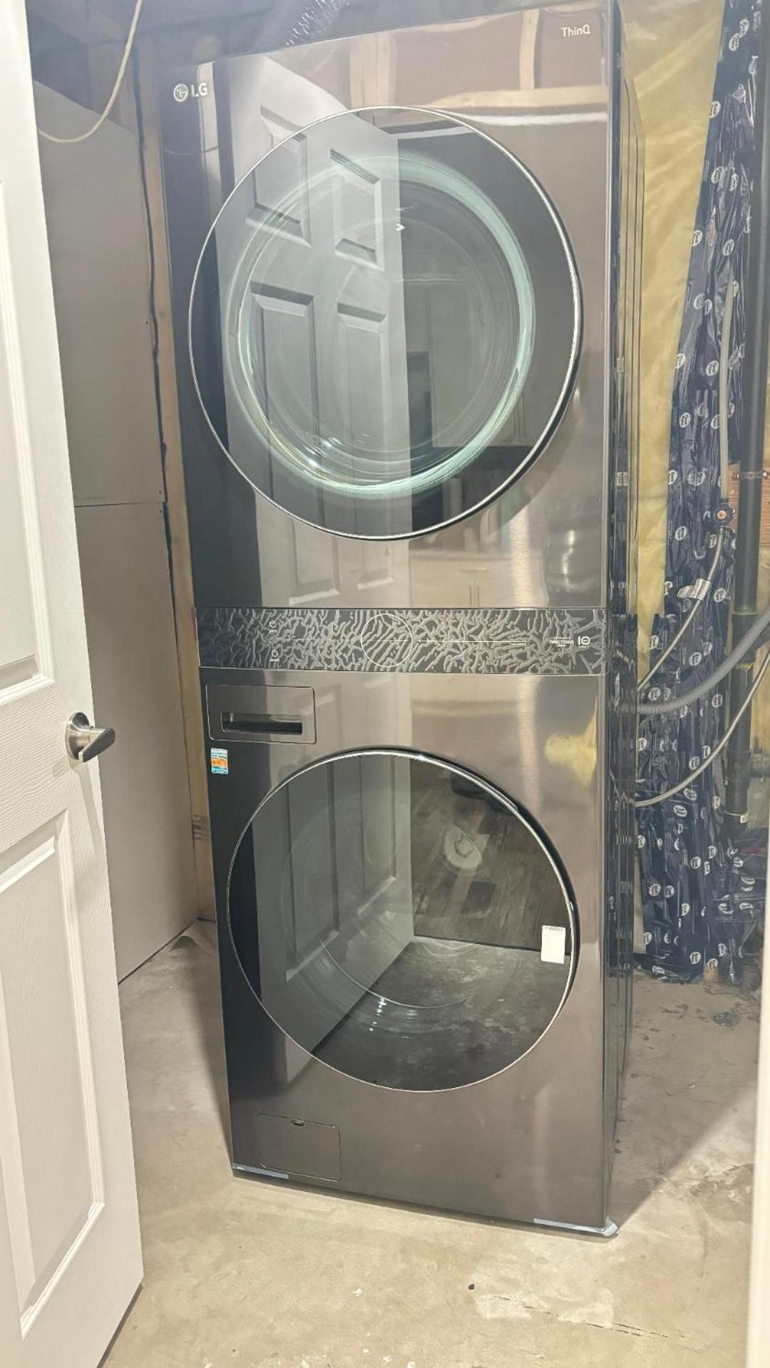Newly renovated 2 bedroom basement suite