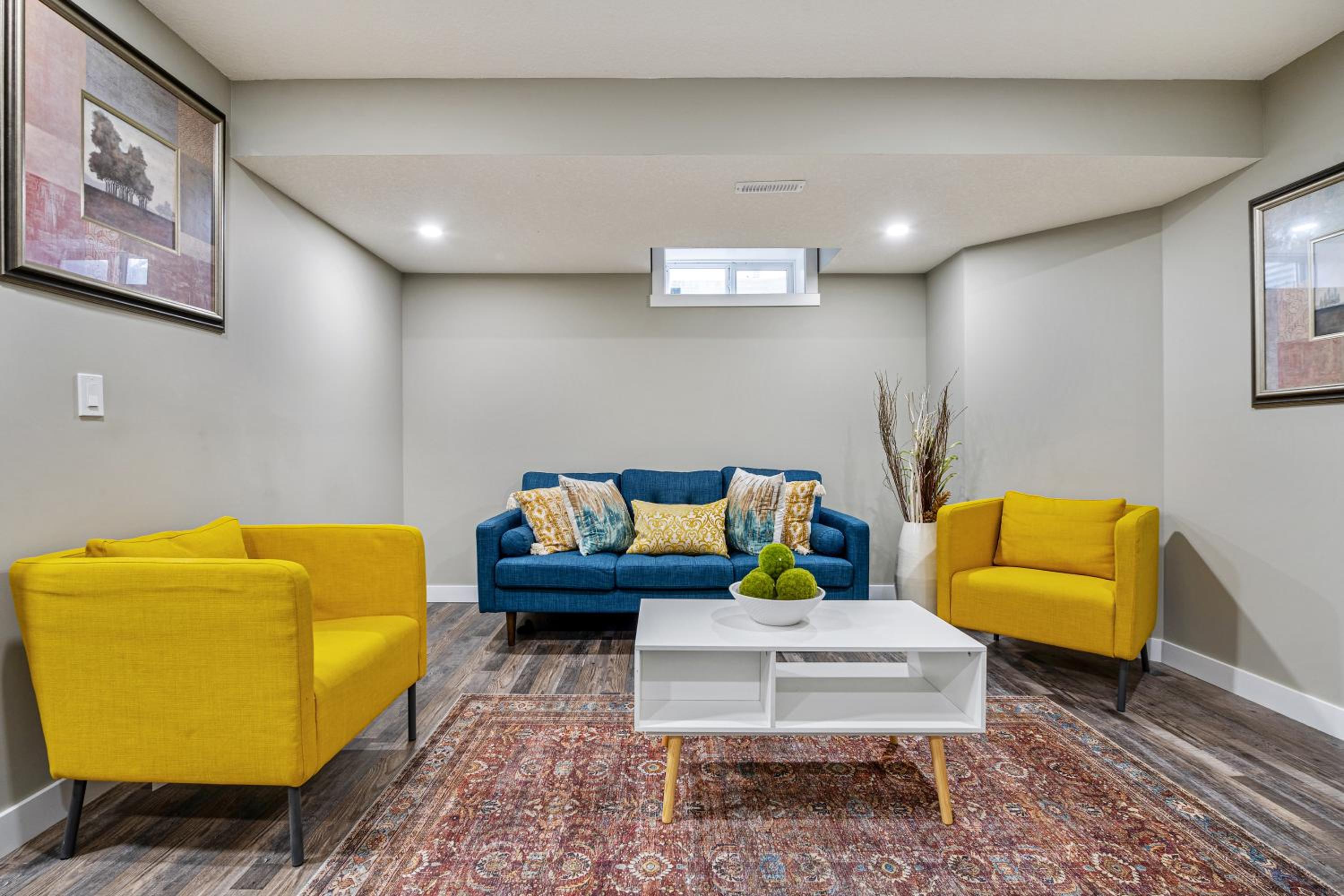 Newly renovated 2 bedroom basement suite