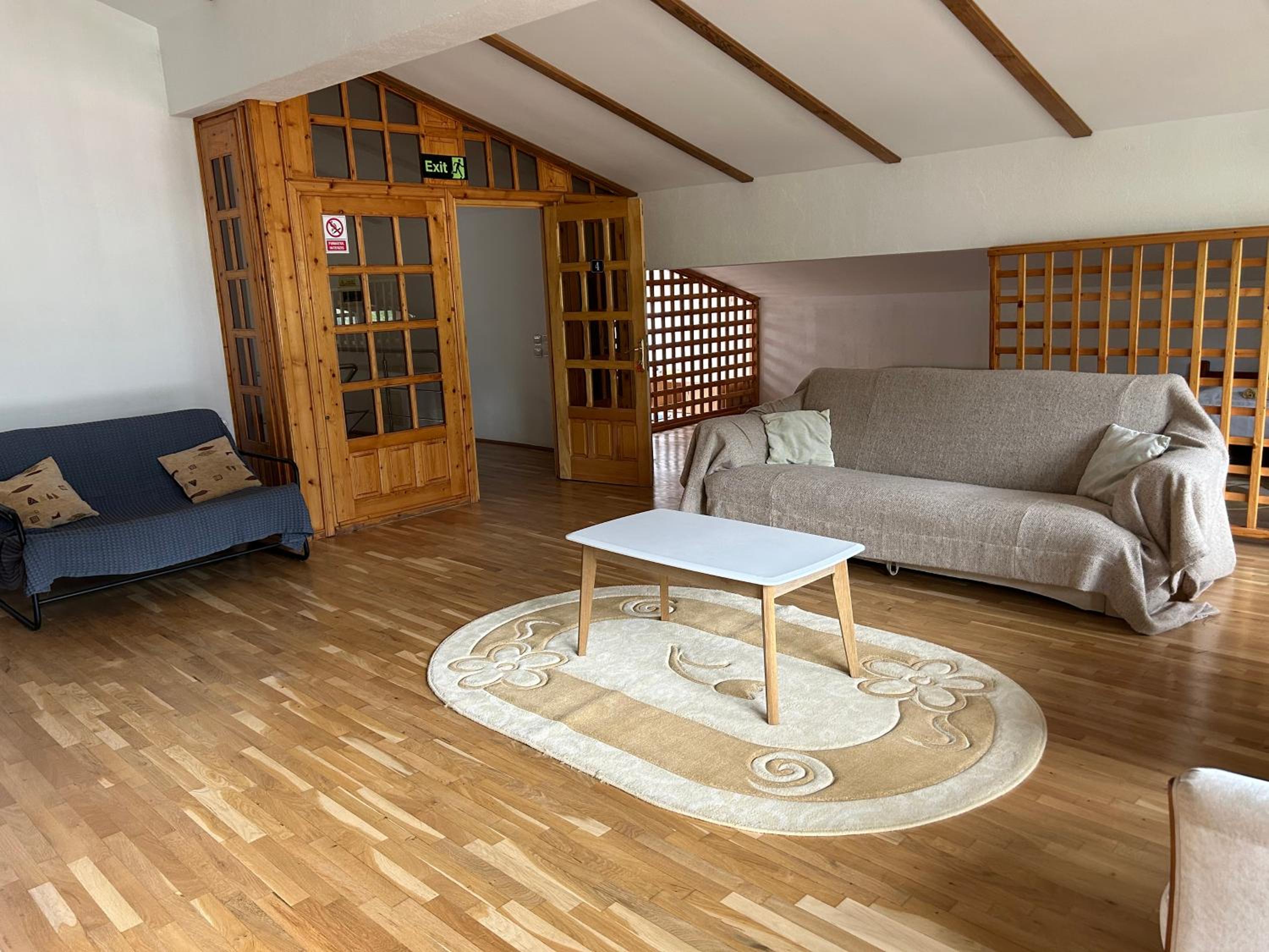Venus - Apartamente de închiriat