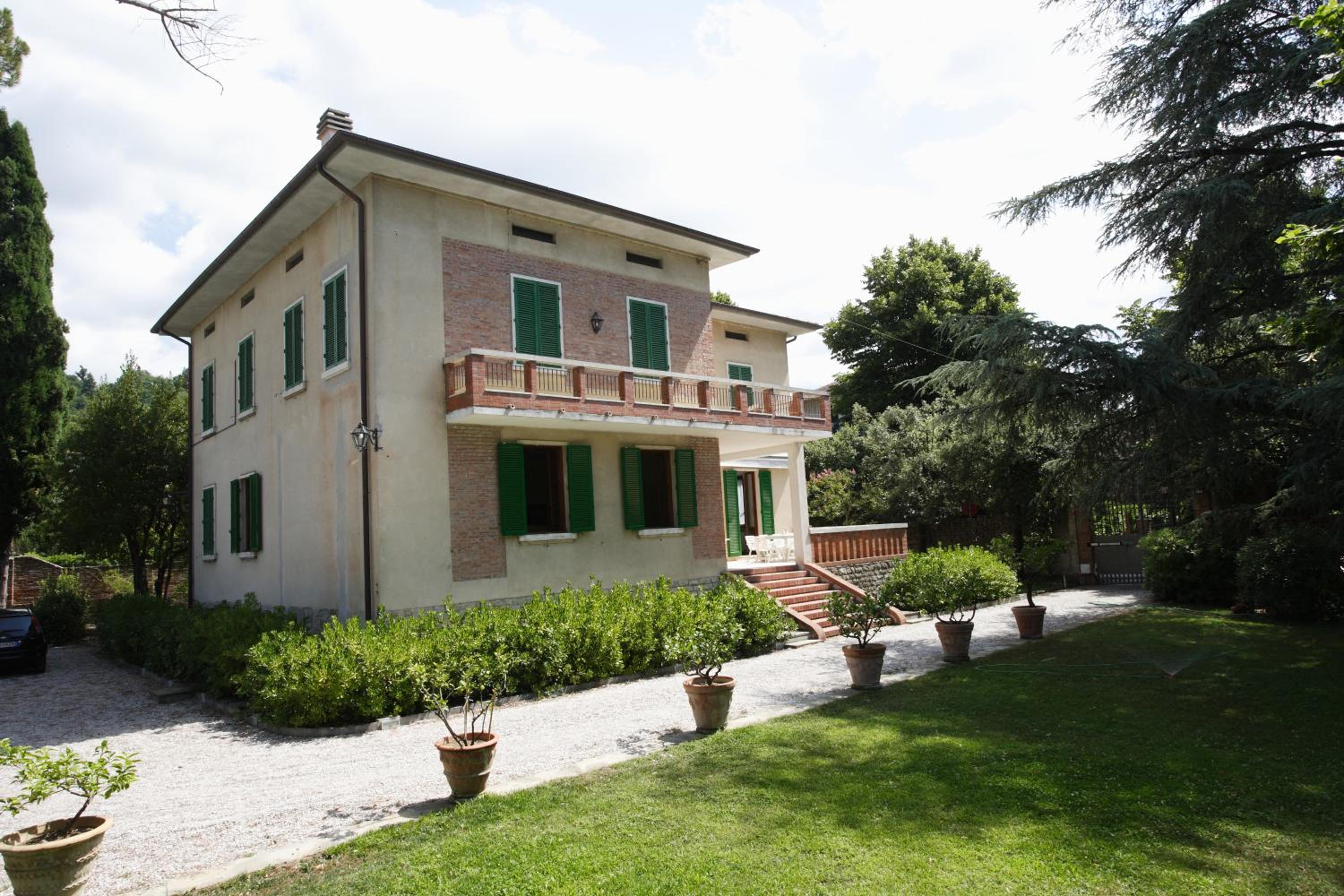 Villa Lulli a Sansepolcro view 2