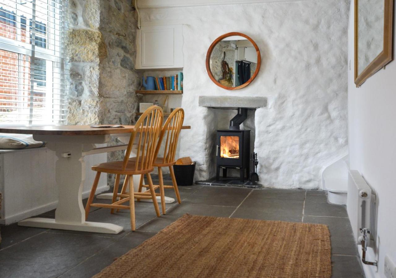 2 Bed in St. Ives oc-minmar