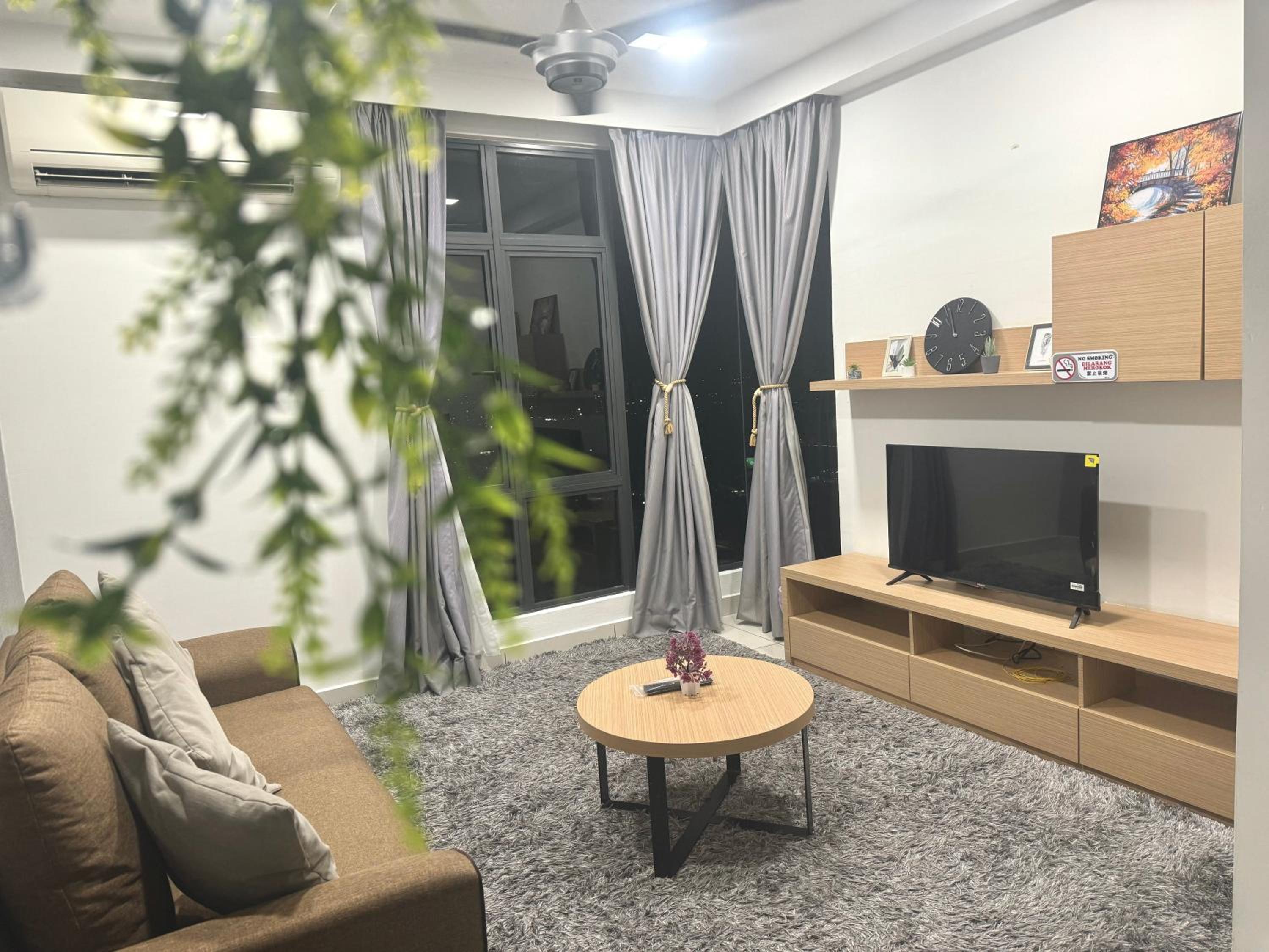 1tebrau residences suite min98