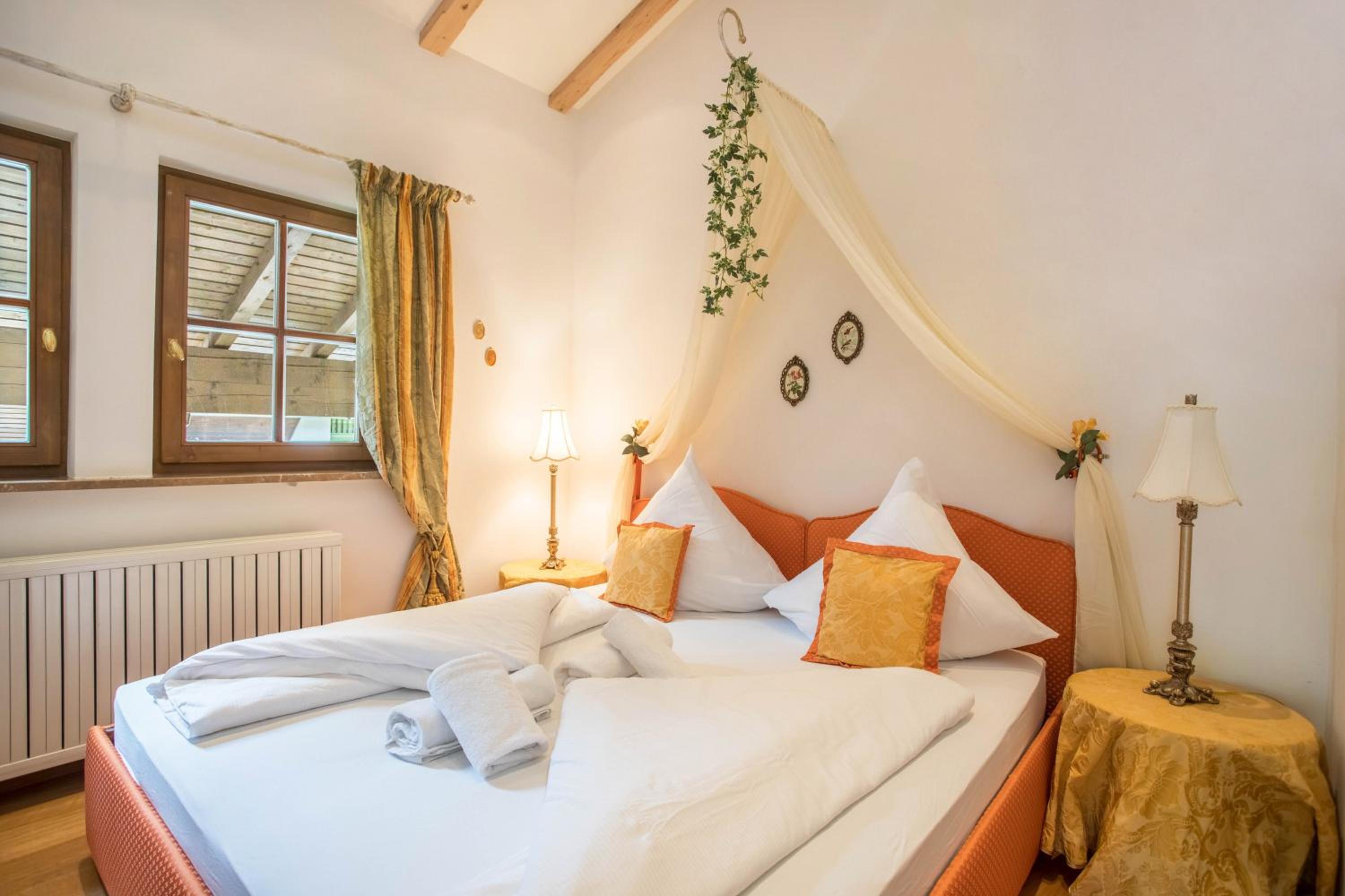 Ferienhaus mit Bergpanorama