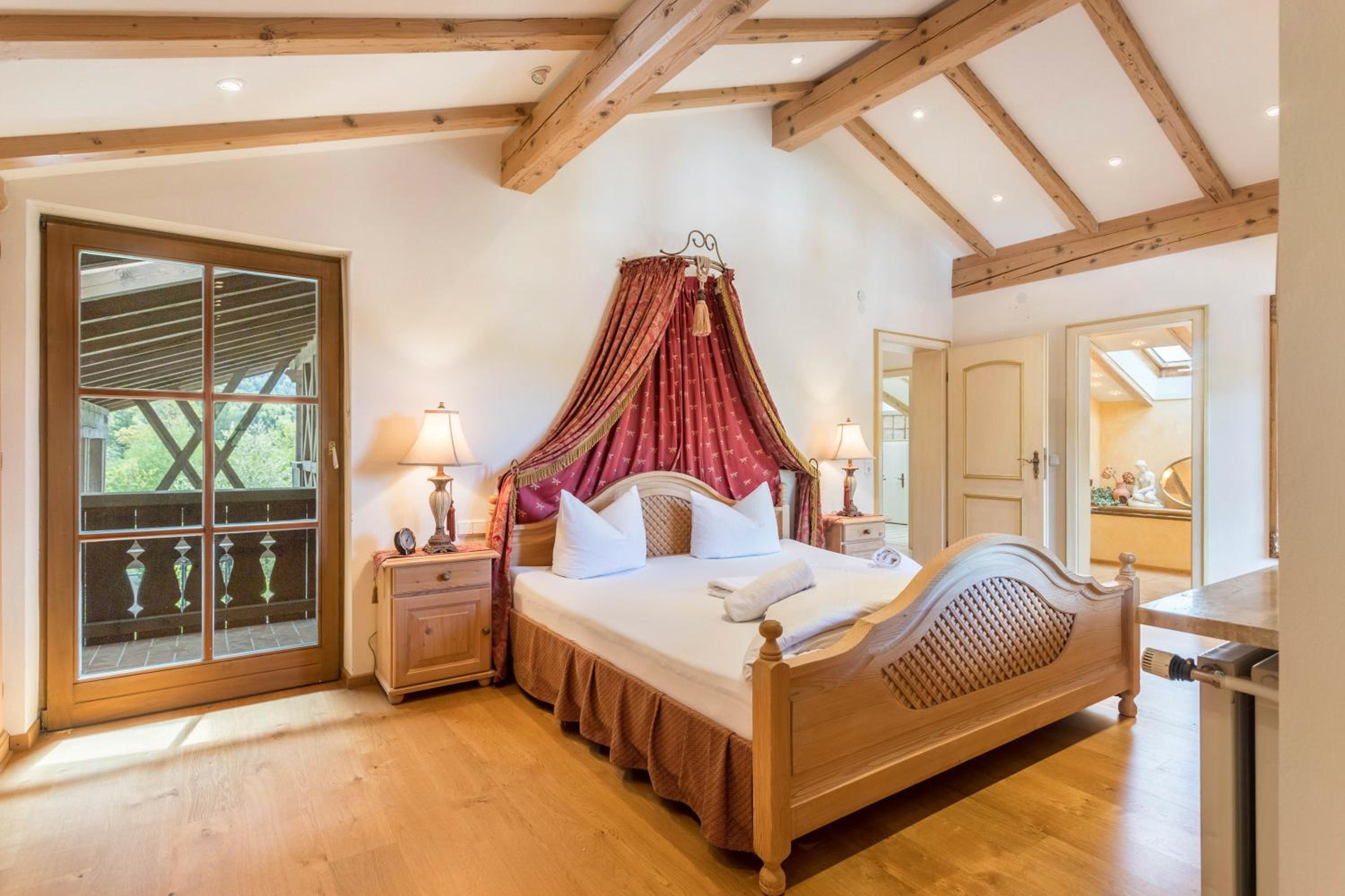 Ferienhaus mit Bergpanorama