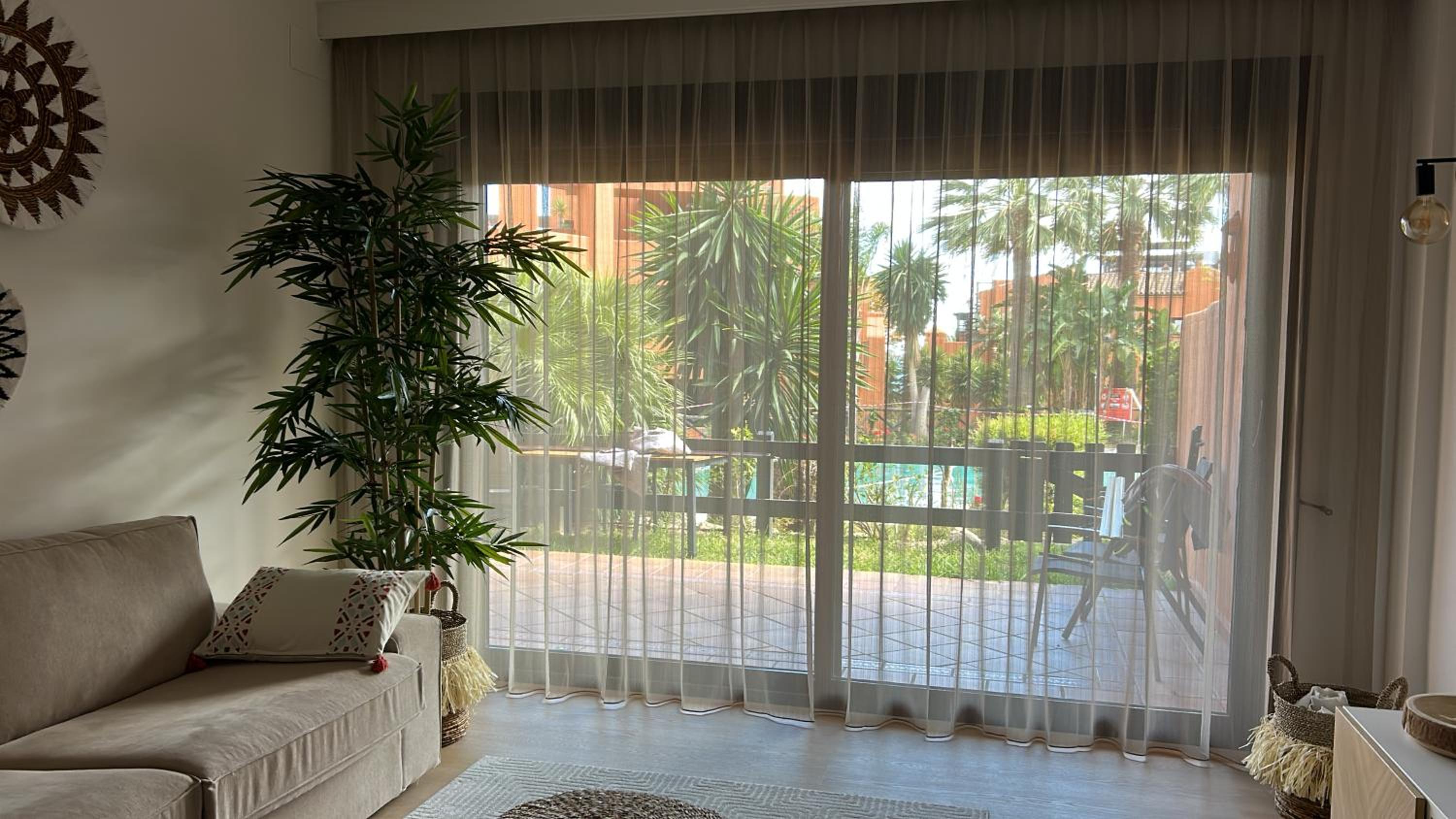 Appartement dans les jardins tropicaux
