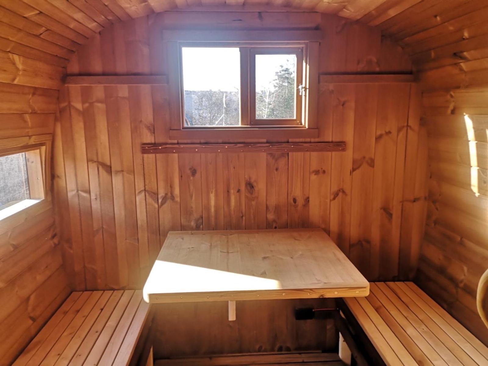 Pool & Sauna Retreat - Private Studio Apartment Porsgrunn