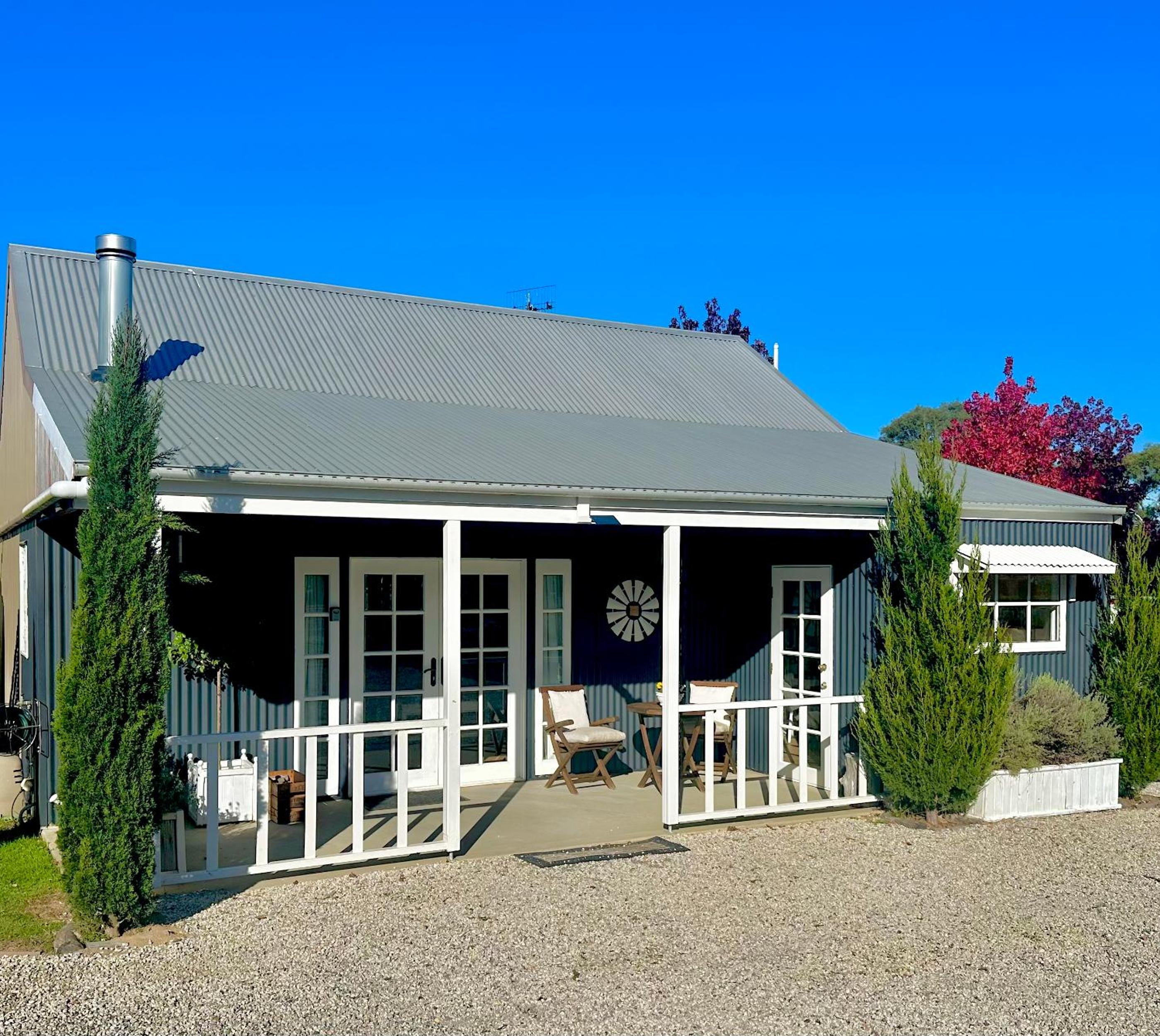 Amberlea Homestead & Cottage