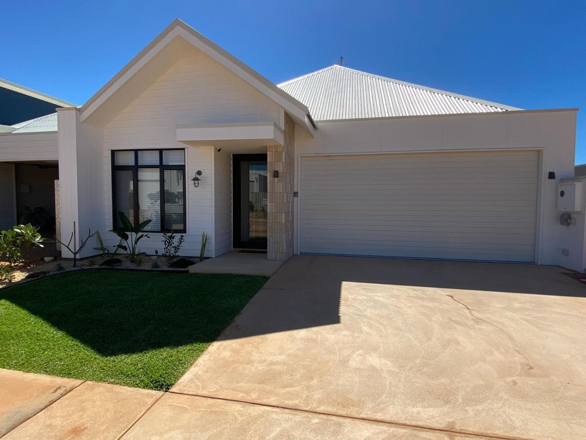 27 Bluefin Cove