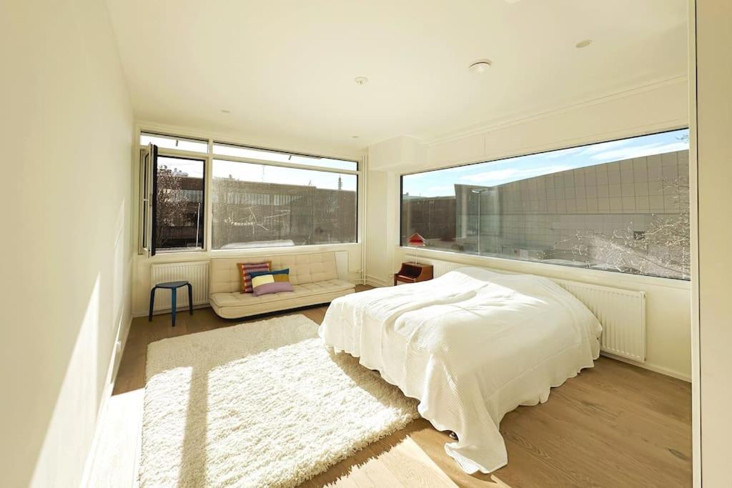 NEW 3BR loft with balcony and sauna view 5