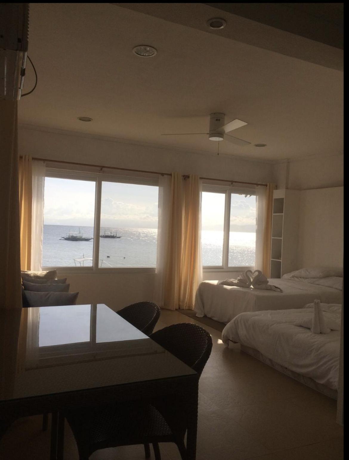 Mariana Guesthouse 1 in Panagsama Beach