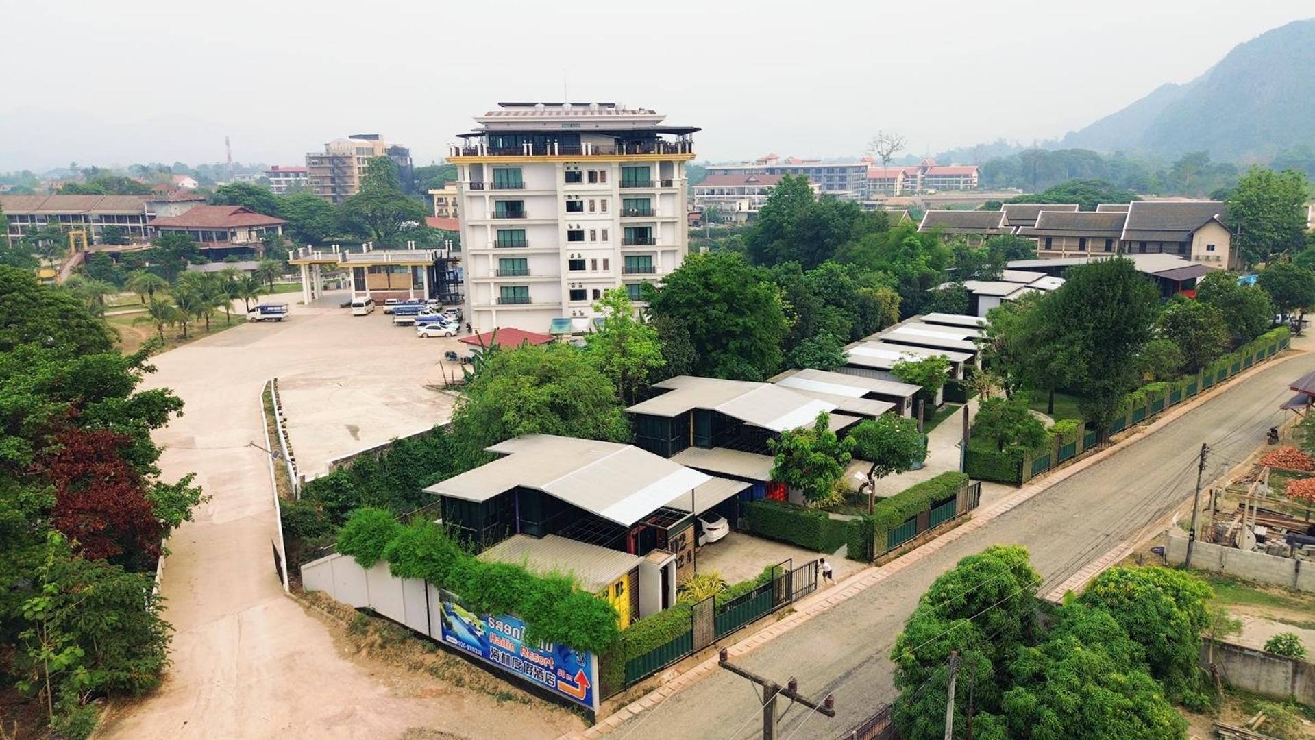 Kong Resort Vangvieng view 3